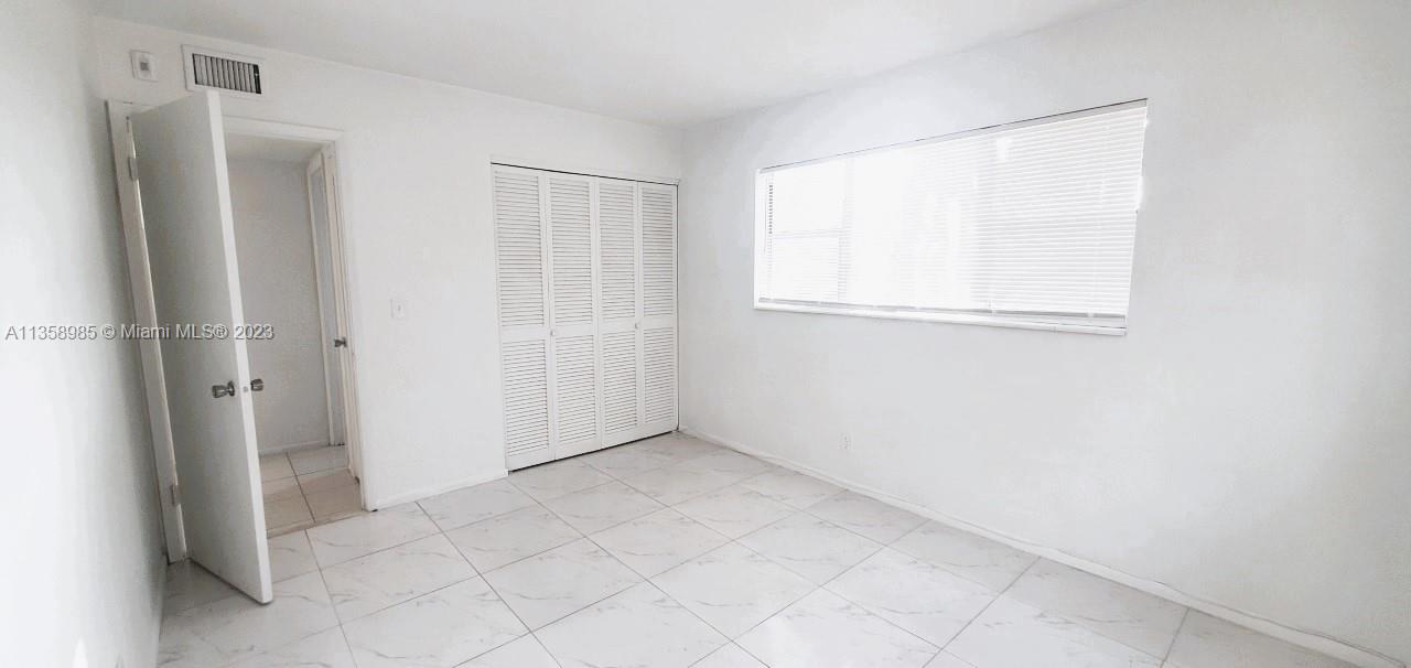 PARADISE BY THE SEA CONDO - Residential Lease