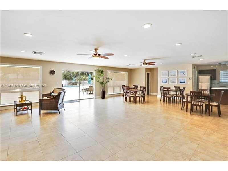 PARADISE BY THE SEA CONDO - Residential Lease