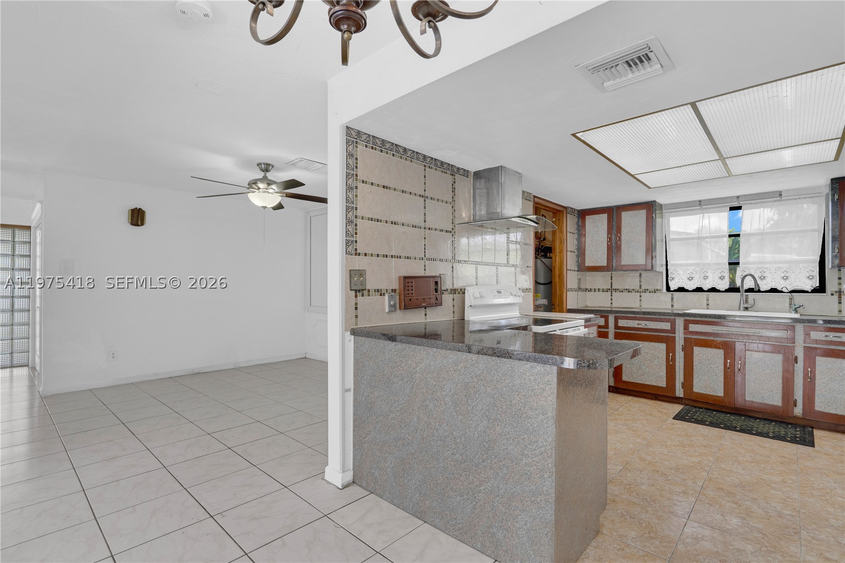 SAMSON HIGHLANDS - Residential