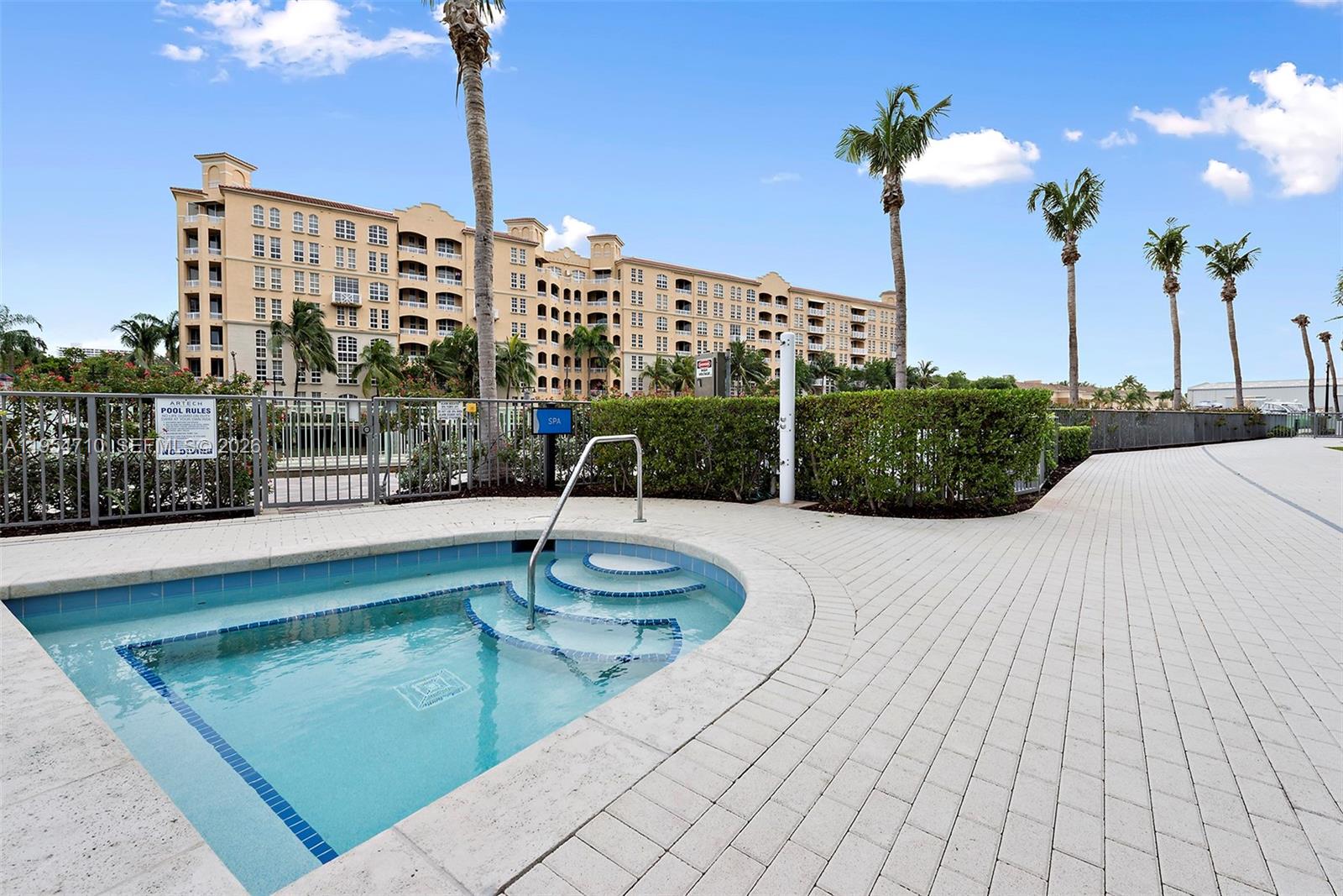 ARTECH RESIDENCES AT AVEN - Residential