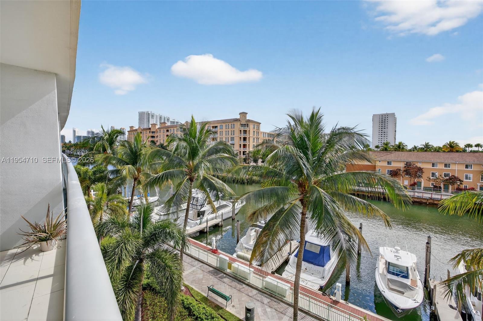 ARTECH RESIDENCES AT AVEN - Residential