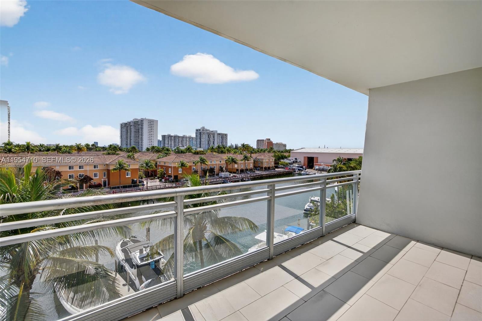 ARTECH RESIDENCES AT AVEN - Residential