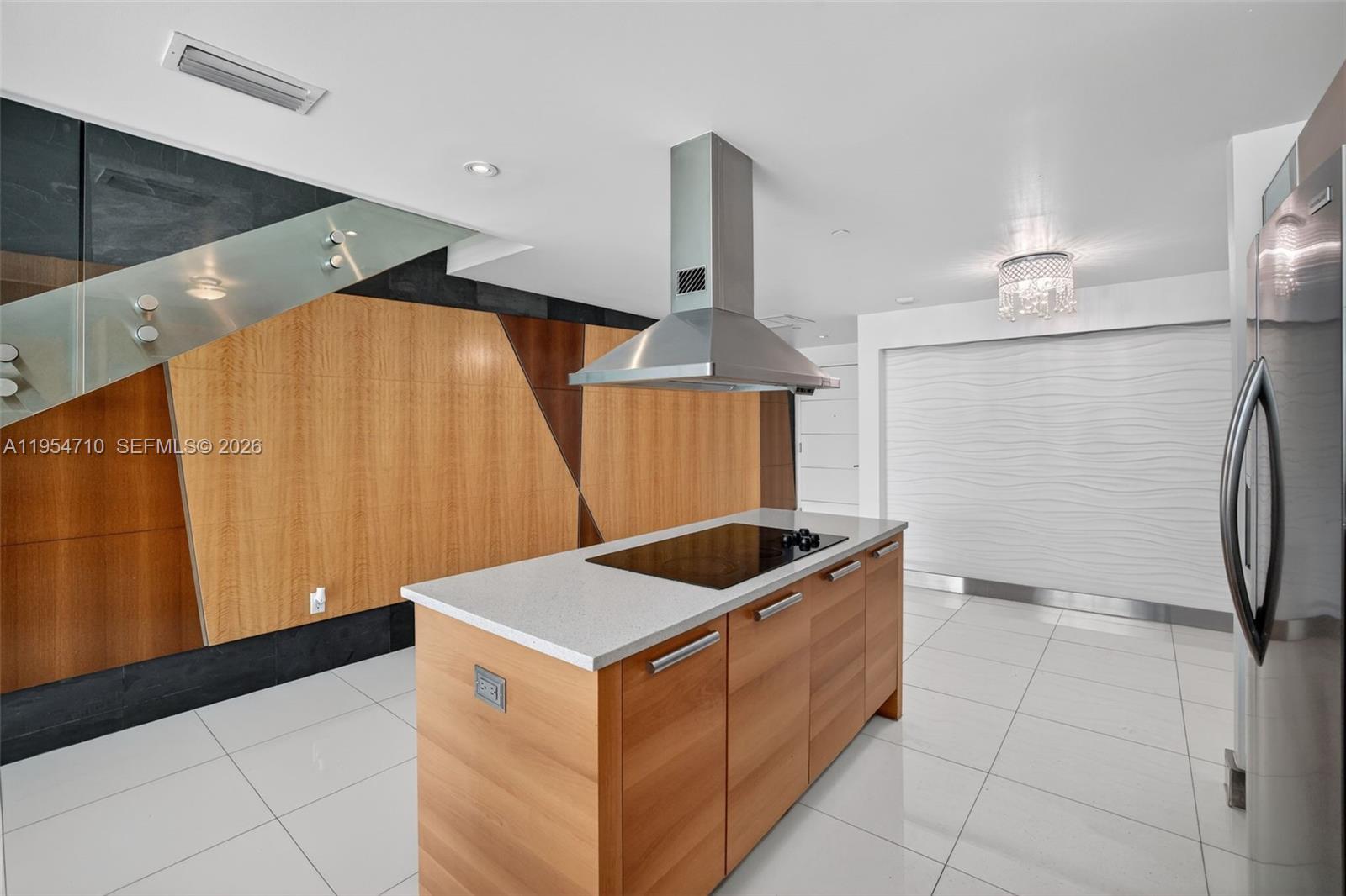 ARTECH RESIDENCES AT AVEN - Residential