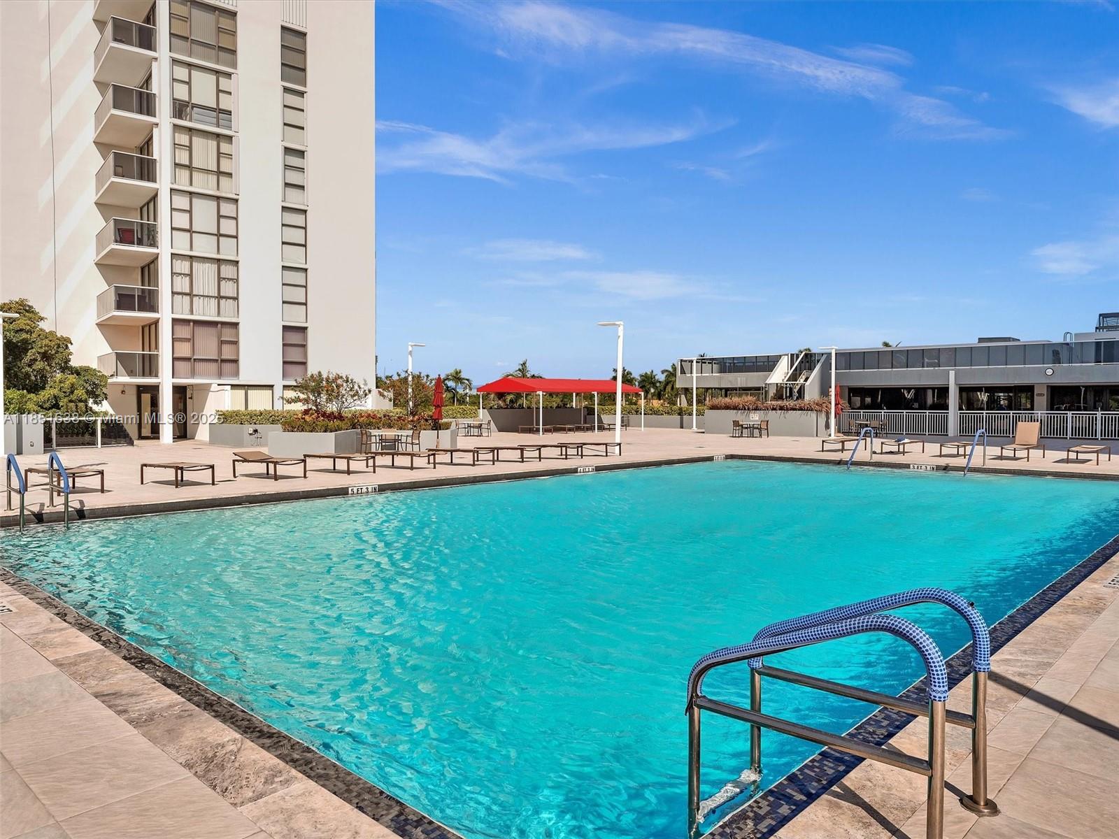 AVENTURA ELDORADO CONDO - Residential