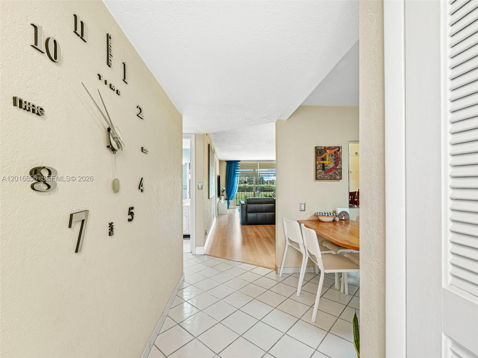 HOLLYBROOK GOLF AND - Residential