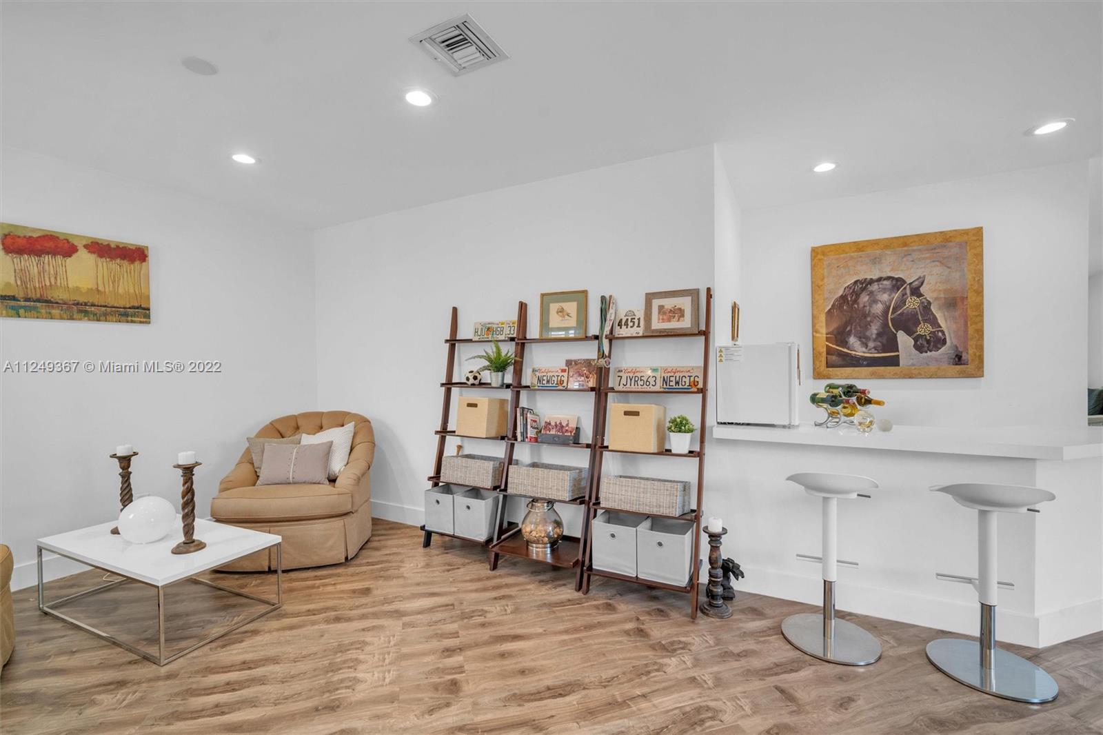 MARIPOSA POINTE AT WESTON - Residential
