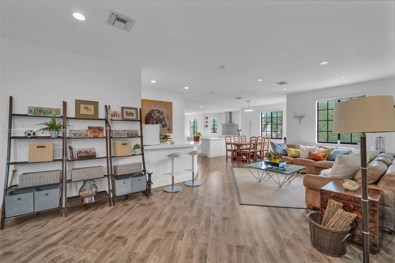 MARIPOSA POINTE AT WESTON - Residential