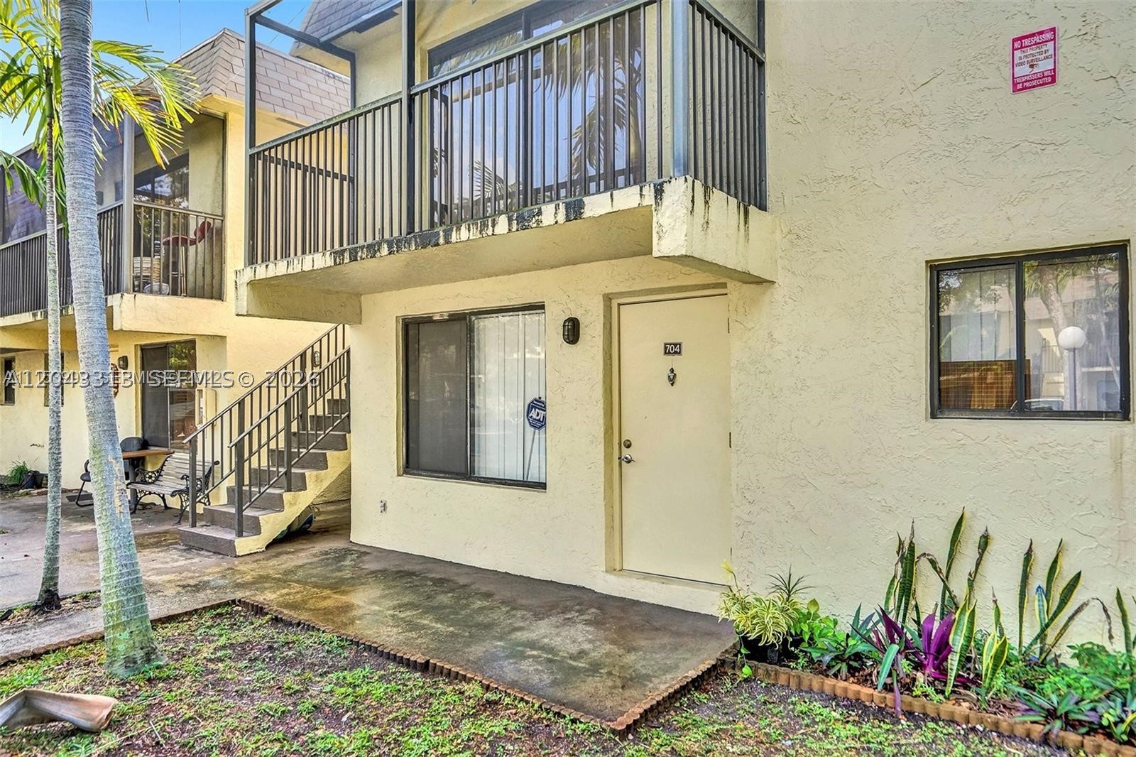 first floor apartment , actually rented until july 31st , quiet building with private entrance , tile floors ,
good for investors or first time buyer , very good return , low association fees