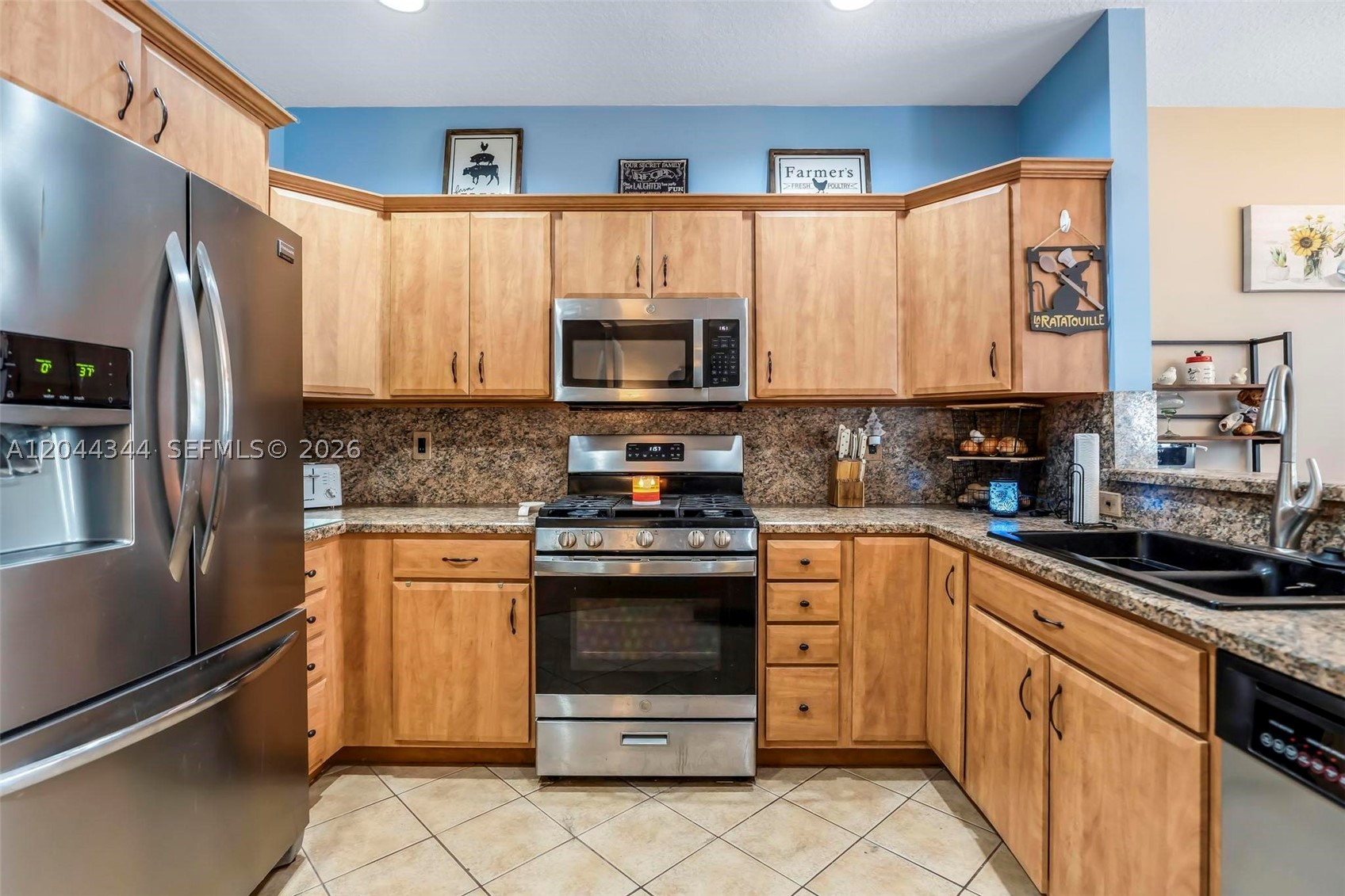 CEDAR RIDGE ESTATES - Residential
