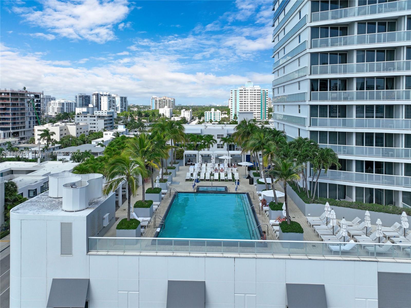 FORT LAUDERDALE RESIDENCE - Residential