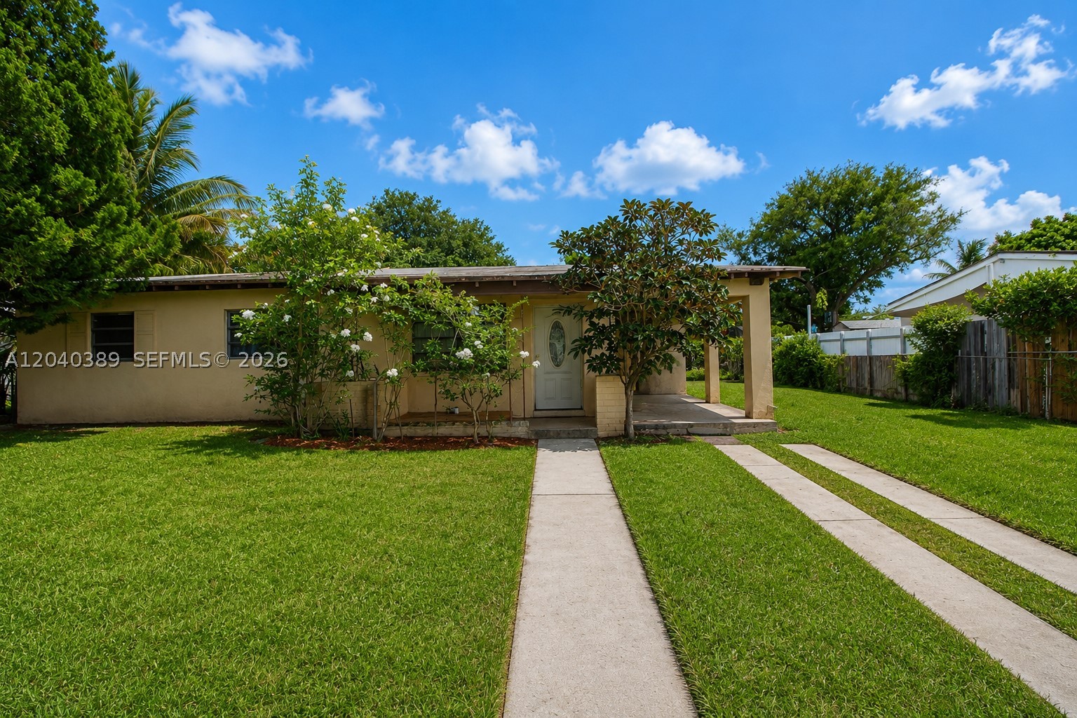 MYRTLE GROVE - Residential