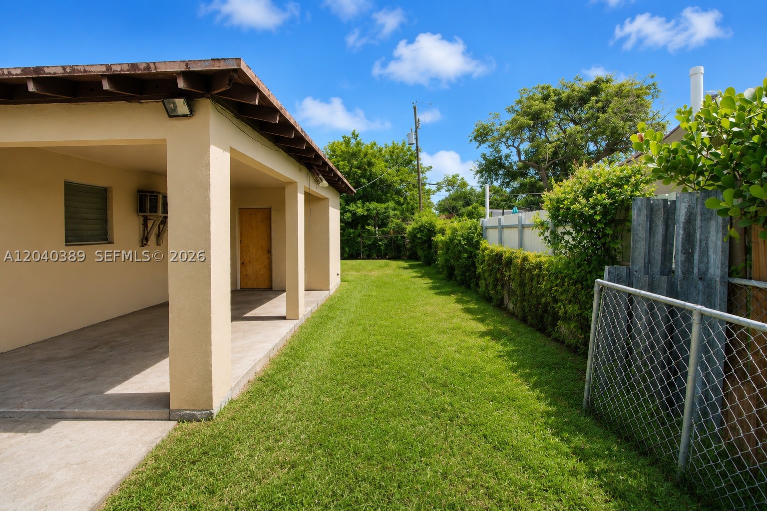 MYRTLE GROVE - Residential