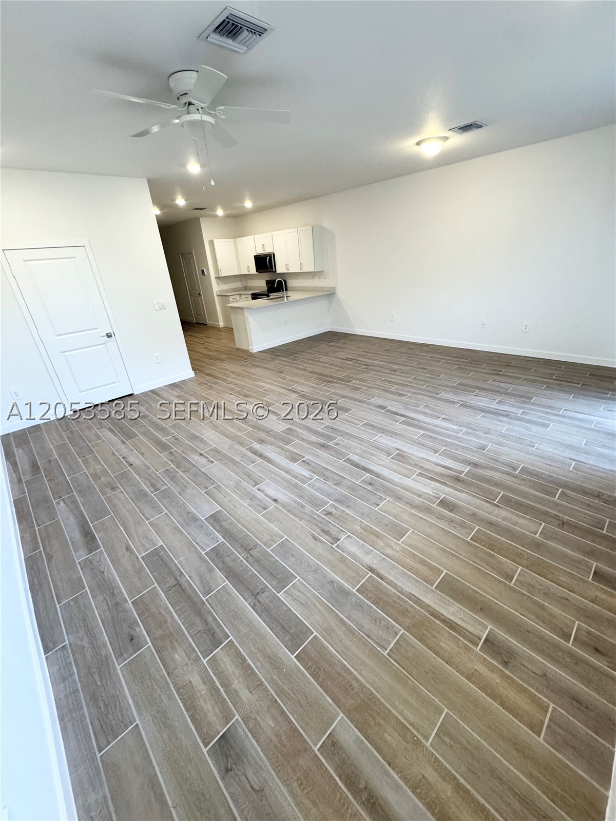 PARKER POINTE SUBDIVISION - Residential Lease