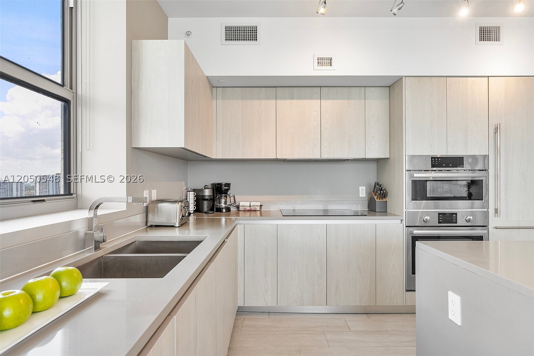 4010 SOUTH OCEAN CONDO - Residential