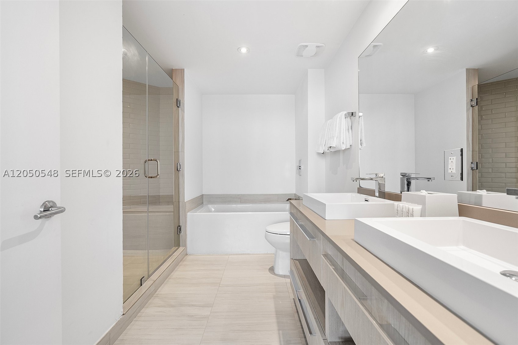 4010 SOUTH OCEAN CONDO - Residential
