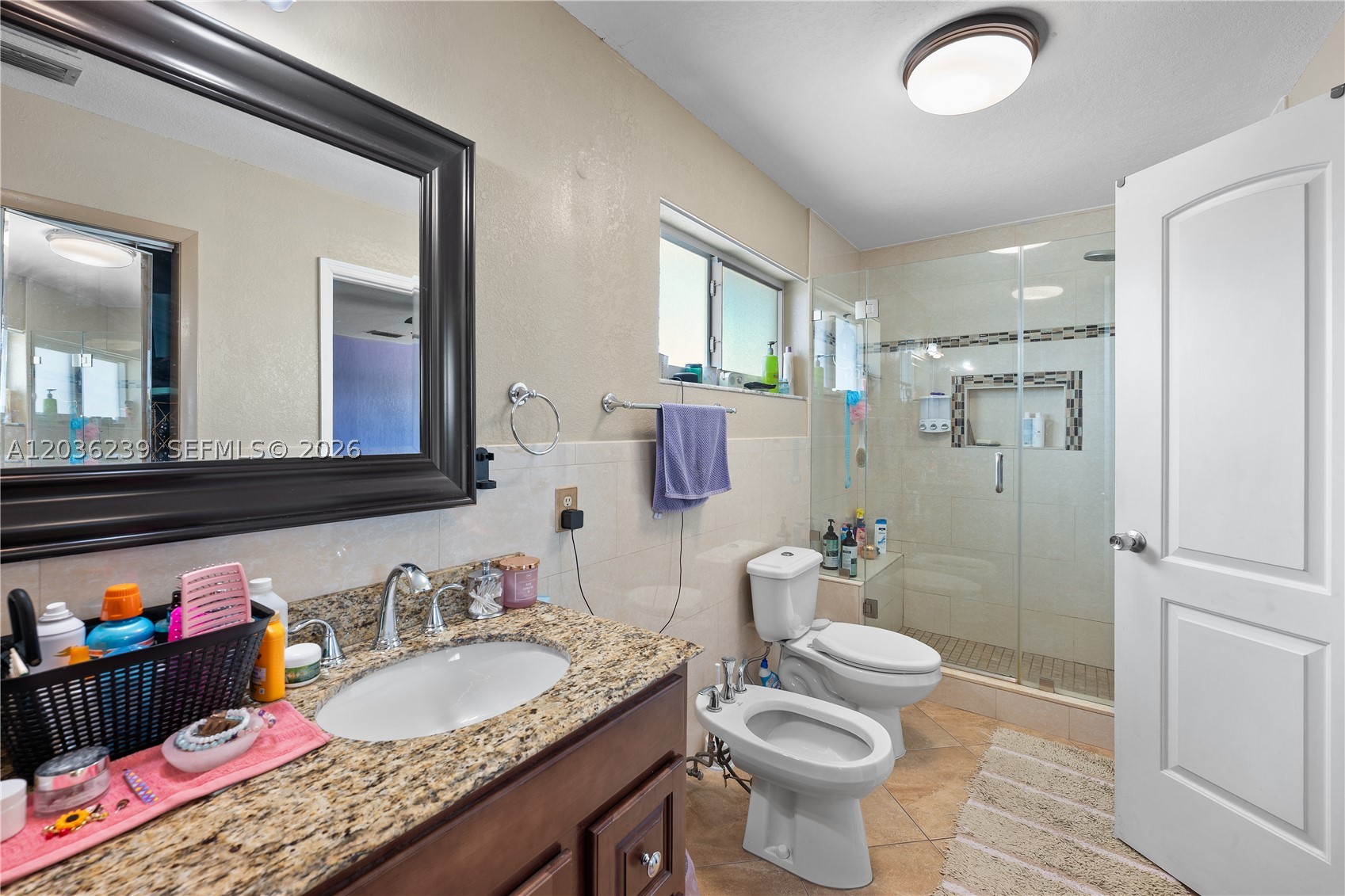 COCO PLUM BEACH - Residential