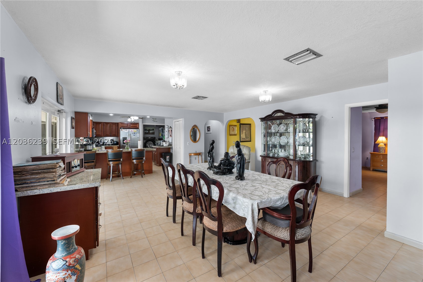 COCO PLUM BEACH - Residential