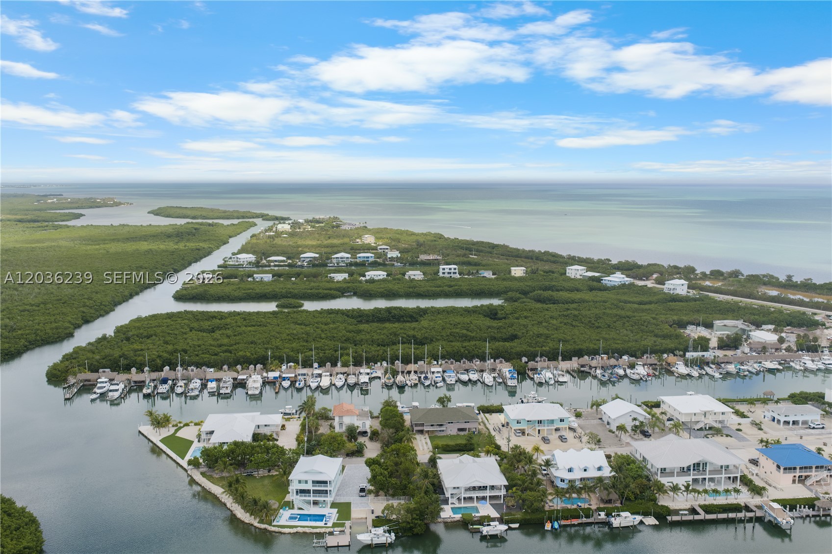 COCO PLUM BEACH - Residential