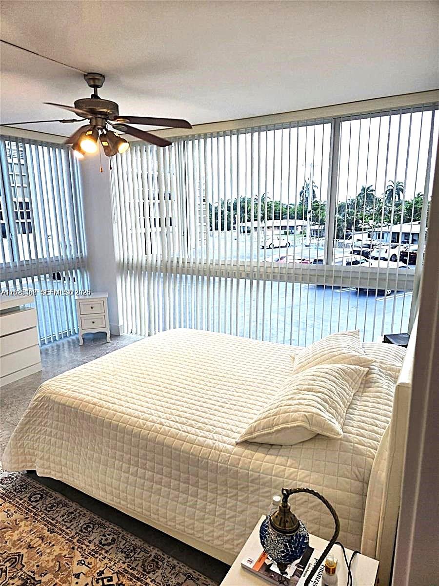EMBASSY TOWER II INC COND - Residential Lease