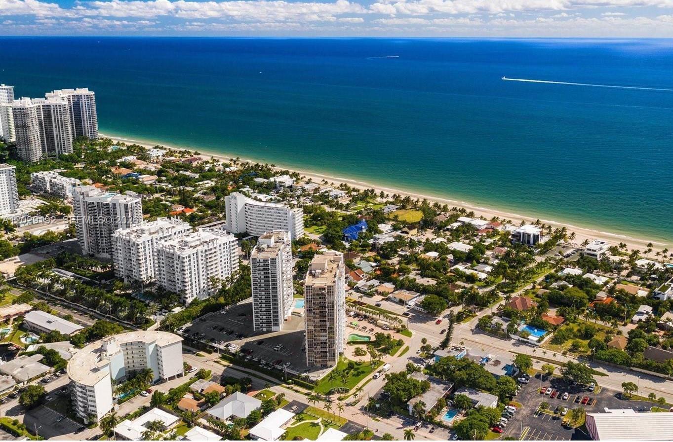 EMBASSY TOWER II INC COND - Residential Lease