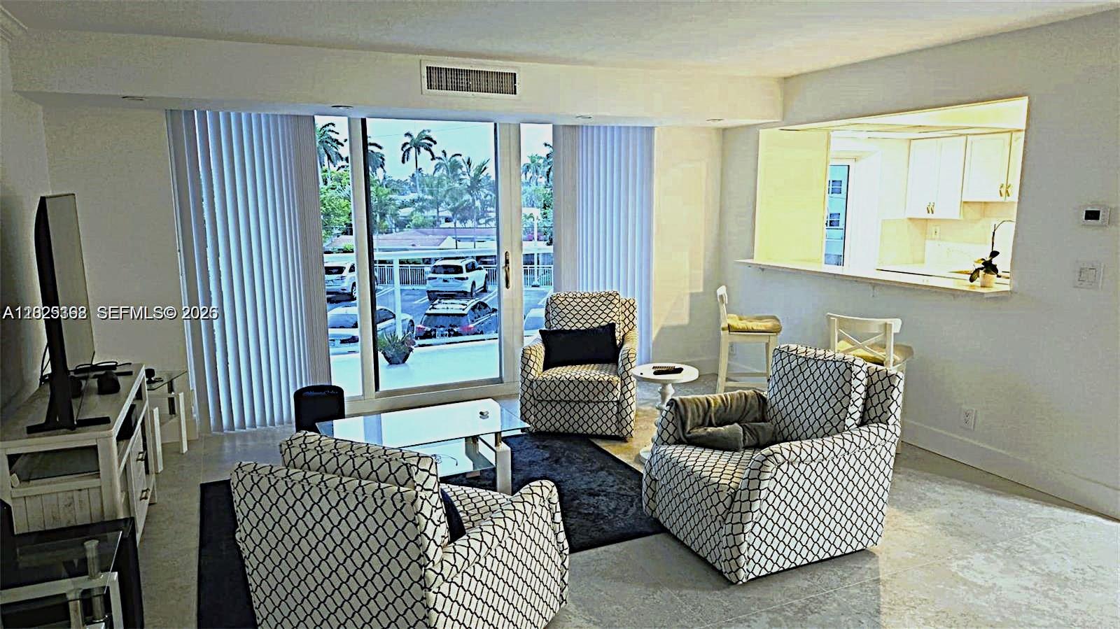 EMBASSY TOWER II INC COND - Residential Lease