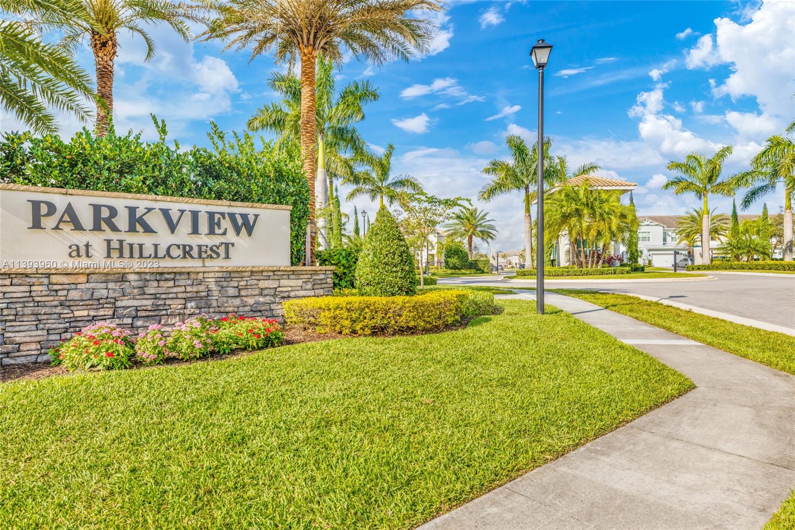 HILLCREST COUNTRY CLUB NO - Residential