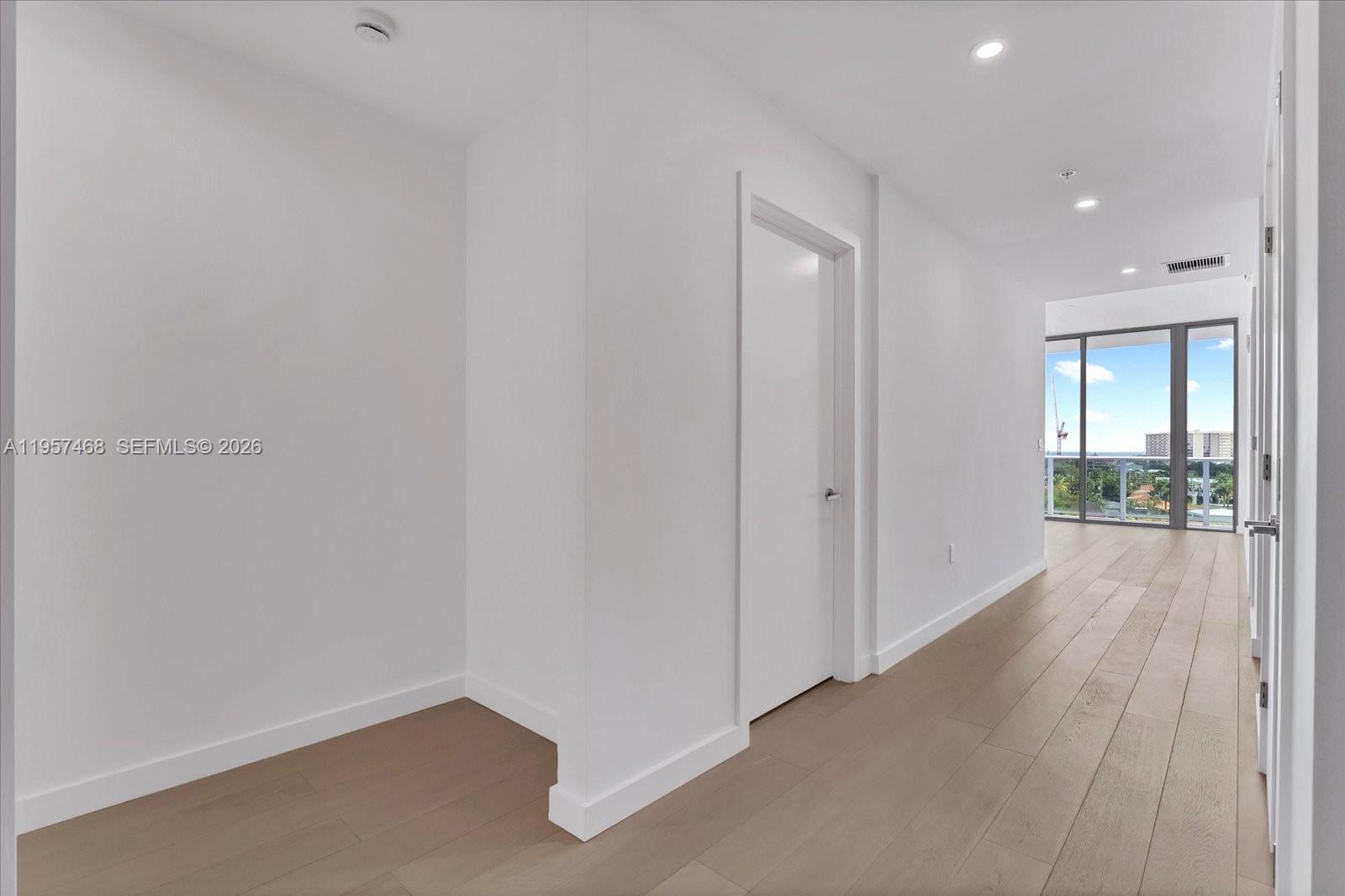 BAY HARBOR ISLAND - Residential