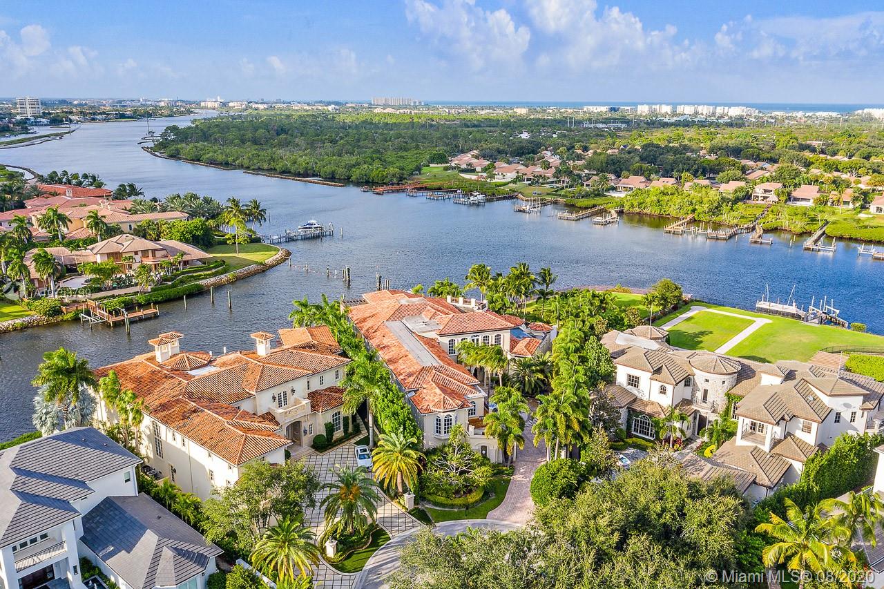 Admirals Cove - Residential