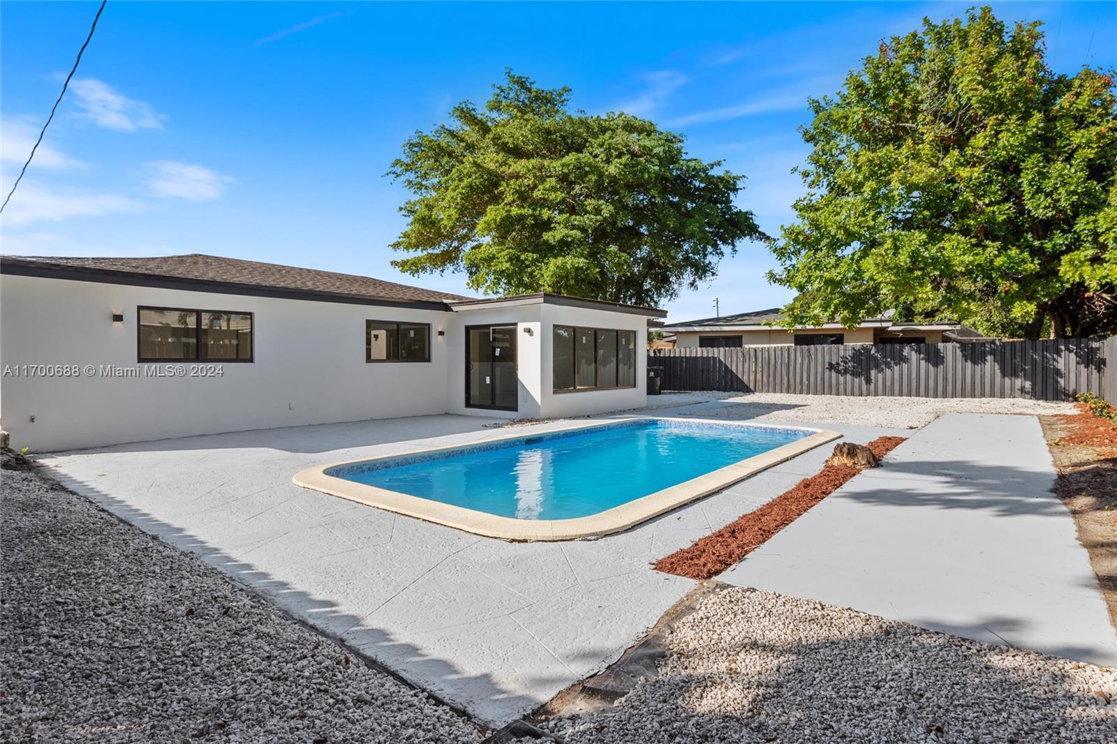MELROSE PARK SEC 6 GREEN - Residential