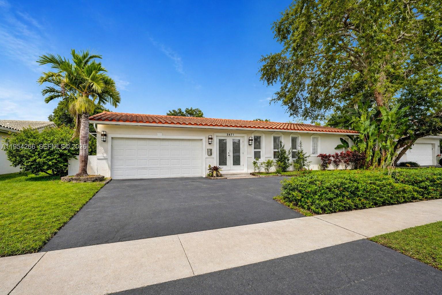 EMERALD HILLS - Residential