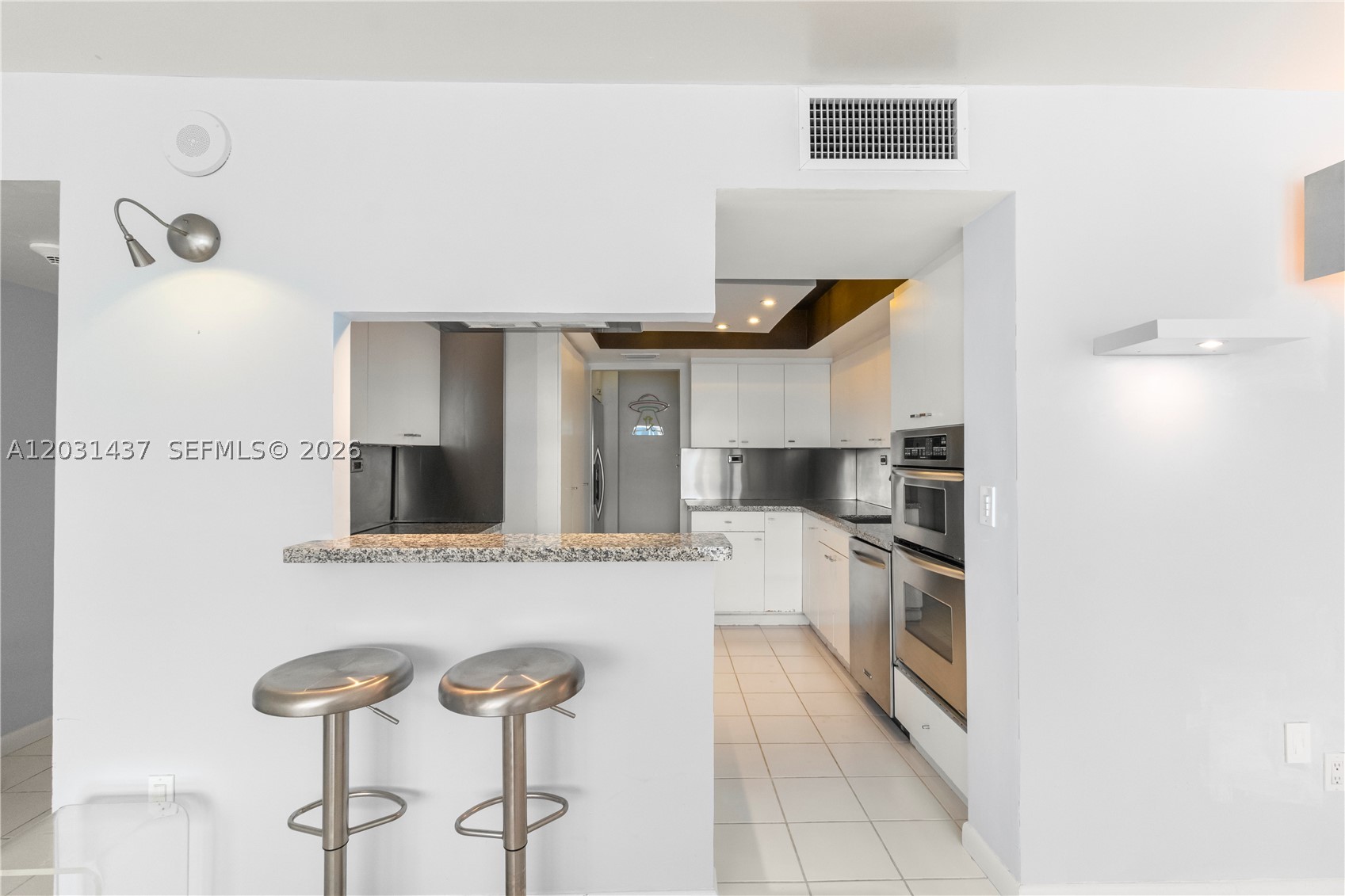 BAYSHORE PLACE CONDO - Residential