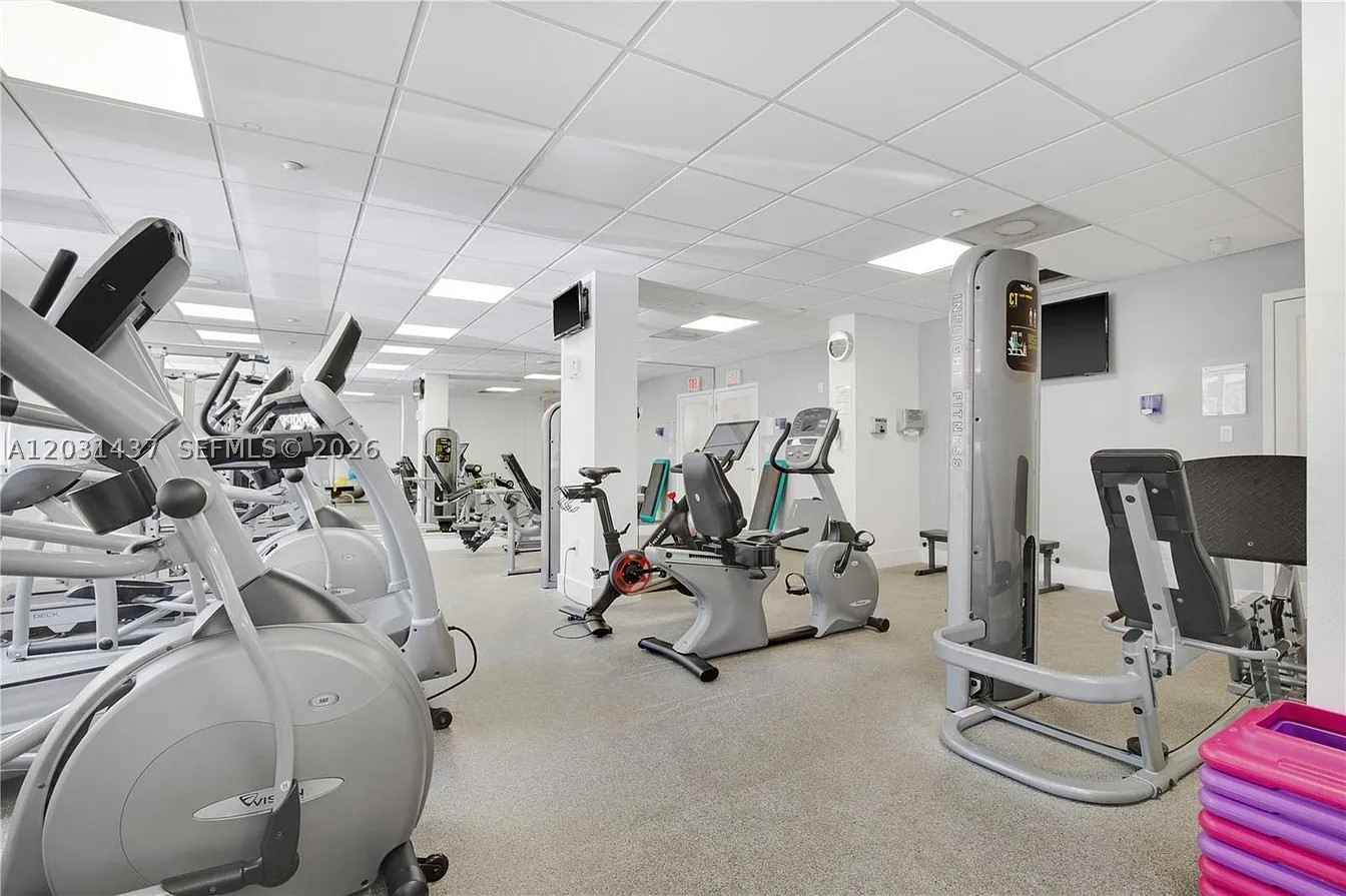 BAYSHORE PLACE CONDO - Residential