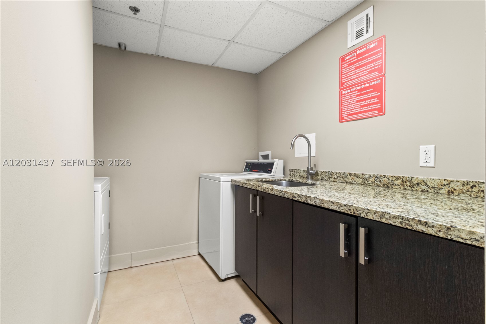 BAYSHORE PLACE CONDO - Residential