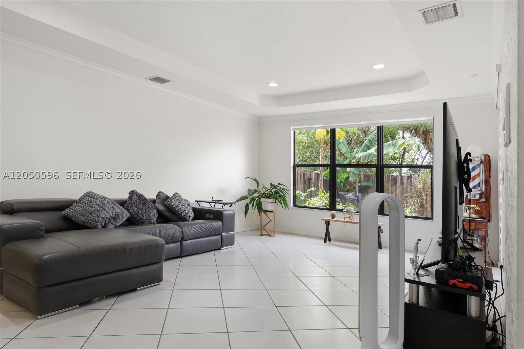TRELLIS AT BAYSHORE - Residential