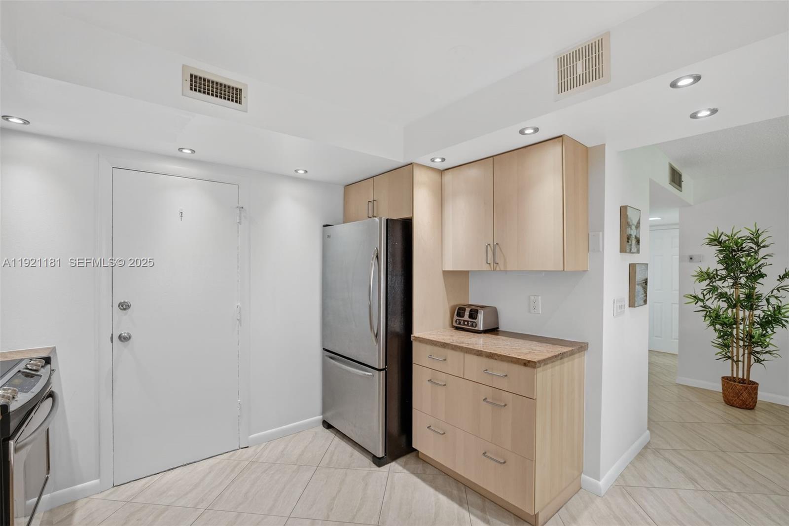 FAIRWAYS RIVIERA CONDO - Residential