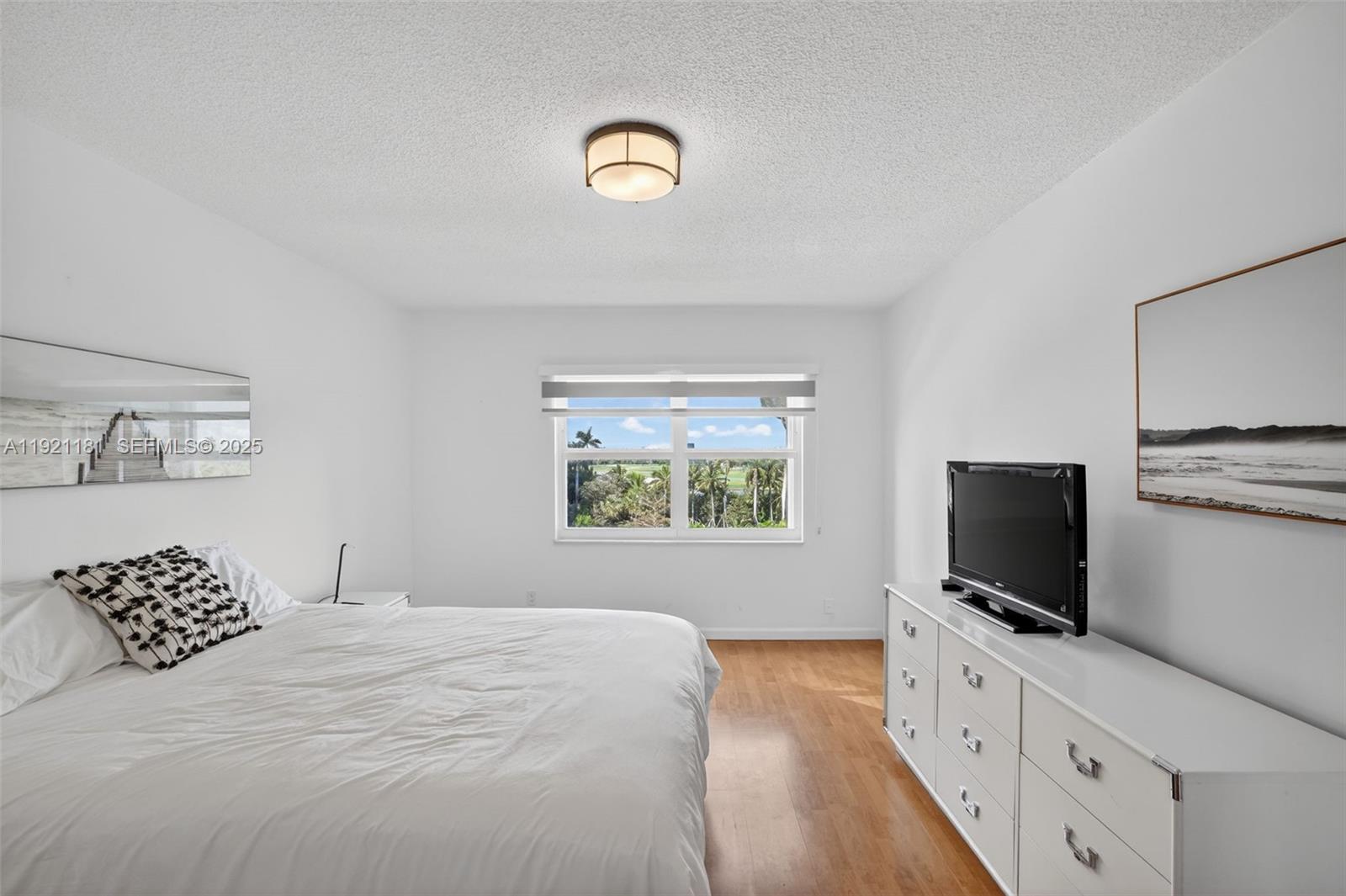 FAIRWAYS RIVIERA CONDO - Residential