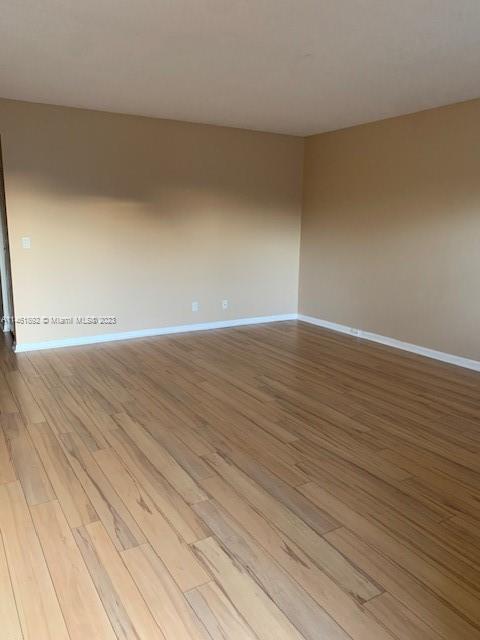 NEW HAMPTON AT CENTURY VI - Residential Lease