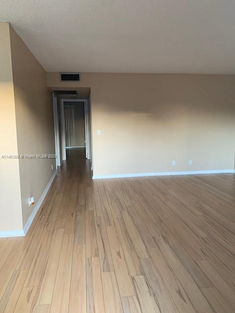NEW HAMPTON AT CENTURY VI - Residential Lease