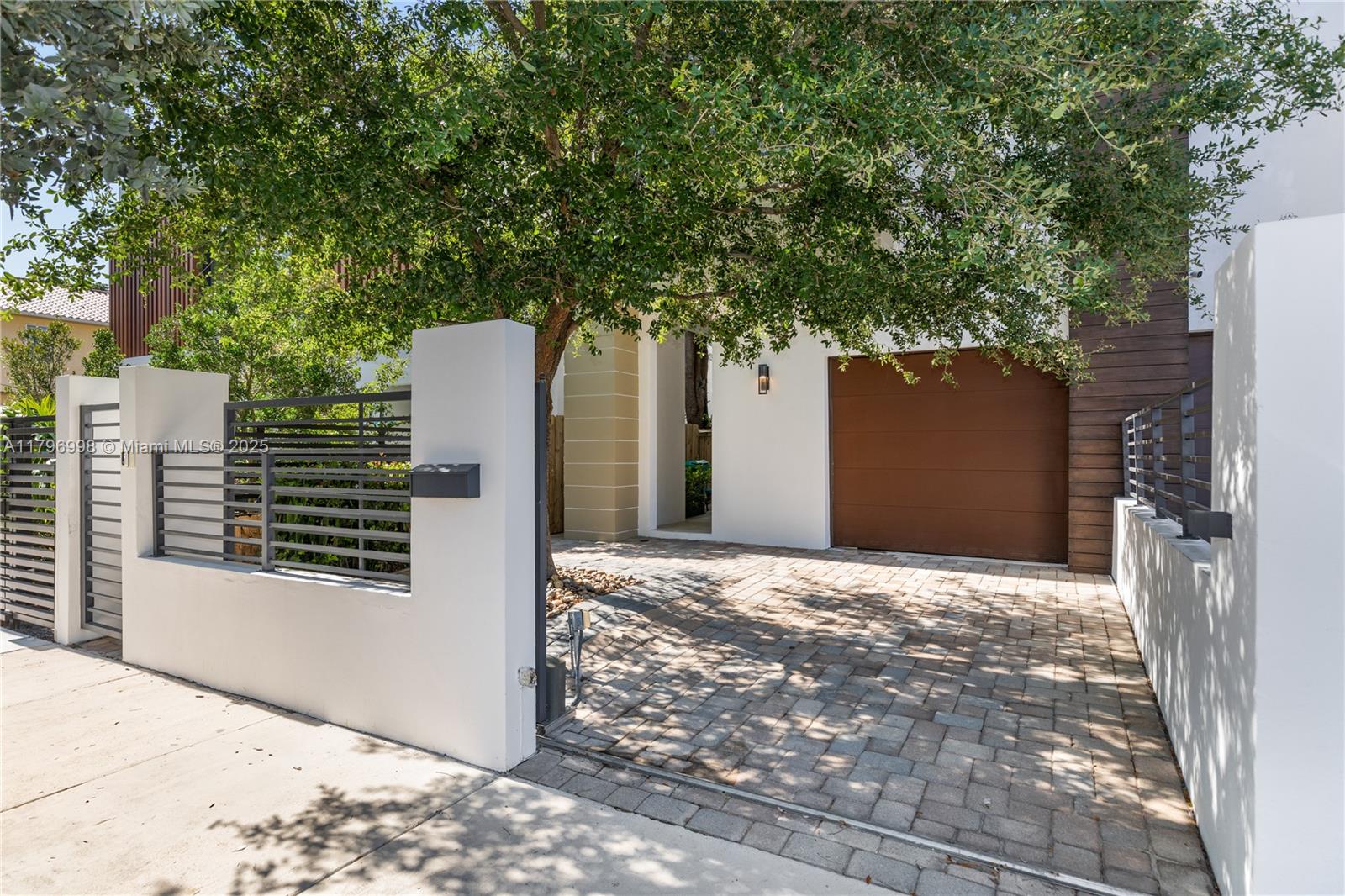 FROW HOMESTEAD - Residential