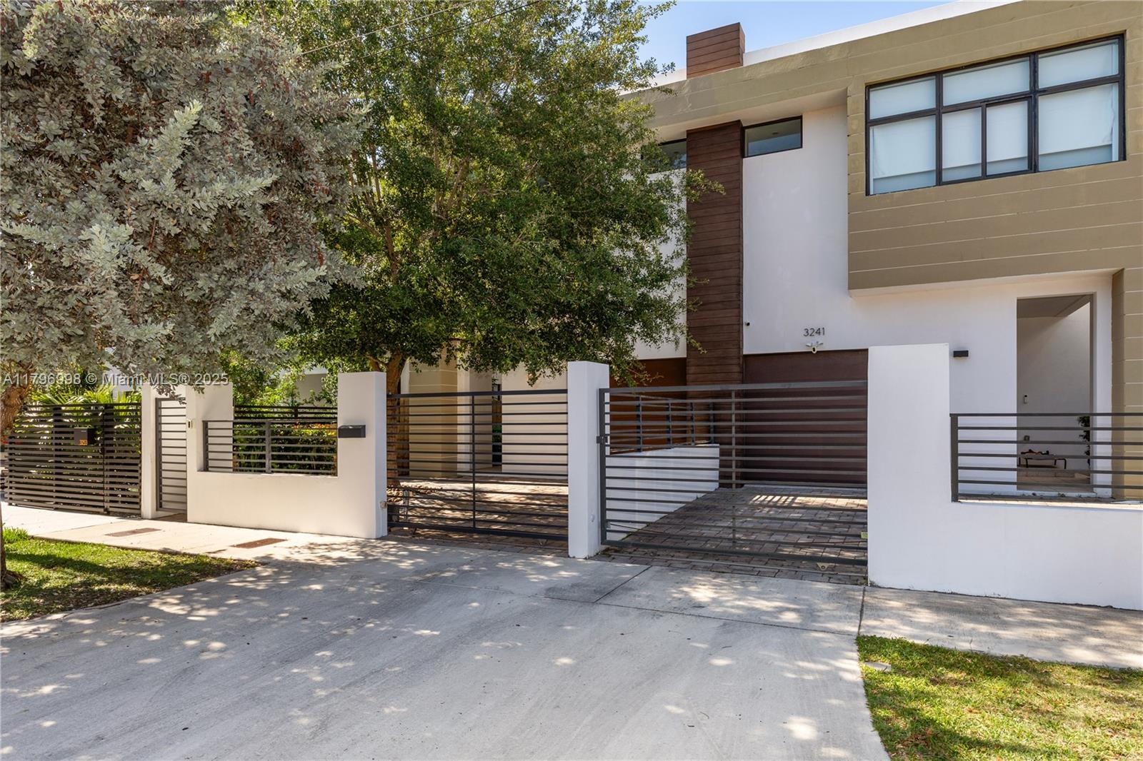 FROW HOMESTEAD - Residential
