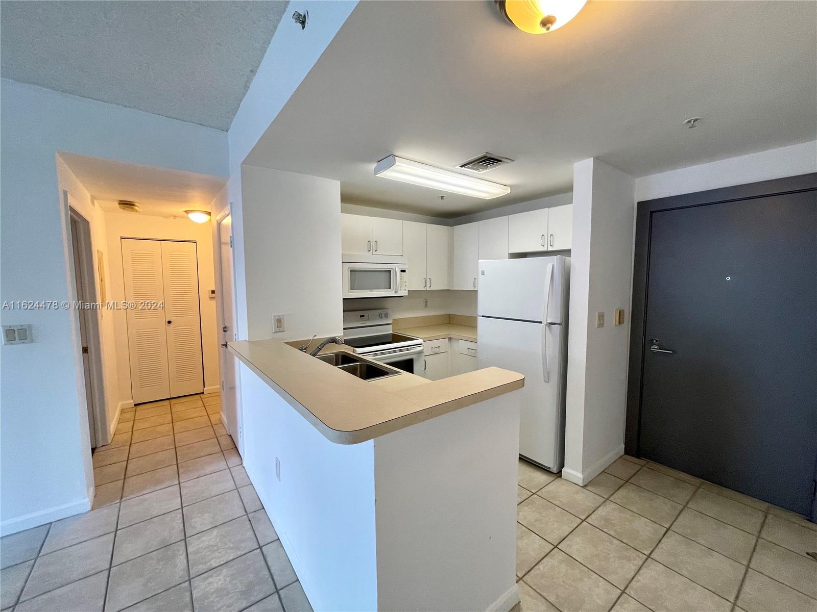 FORTUNE HOUSE CONDO - Residential Lease