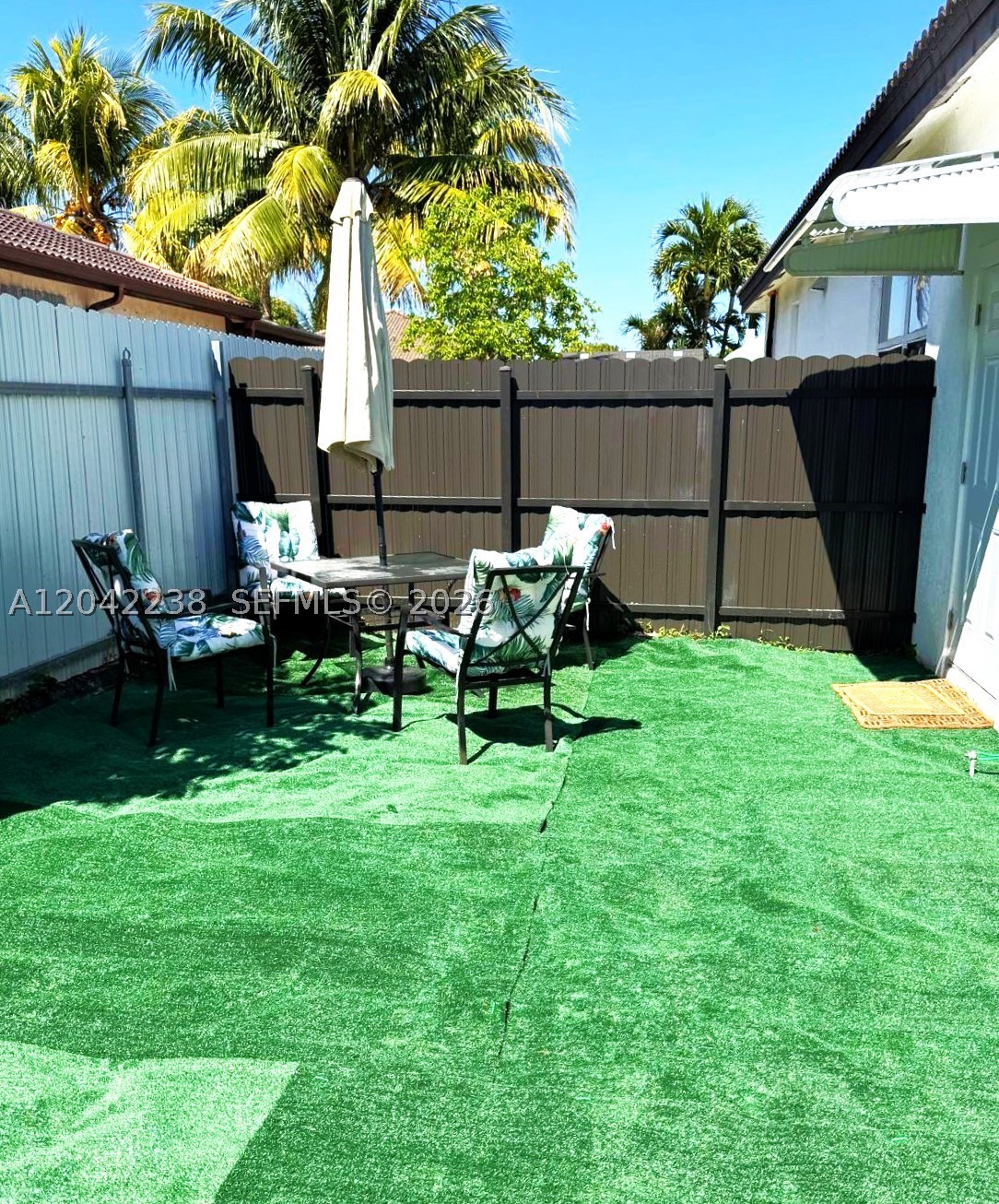 SOUTH POINT - Residential Lease