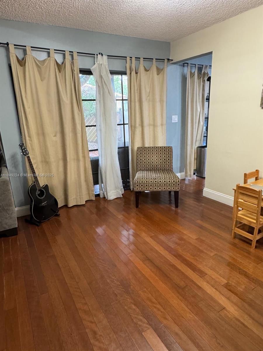 KENLAND COURT - Residential Lease