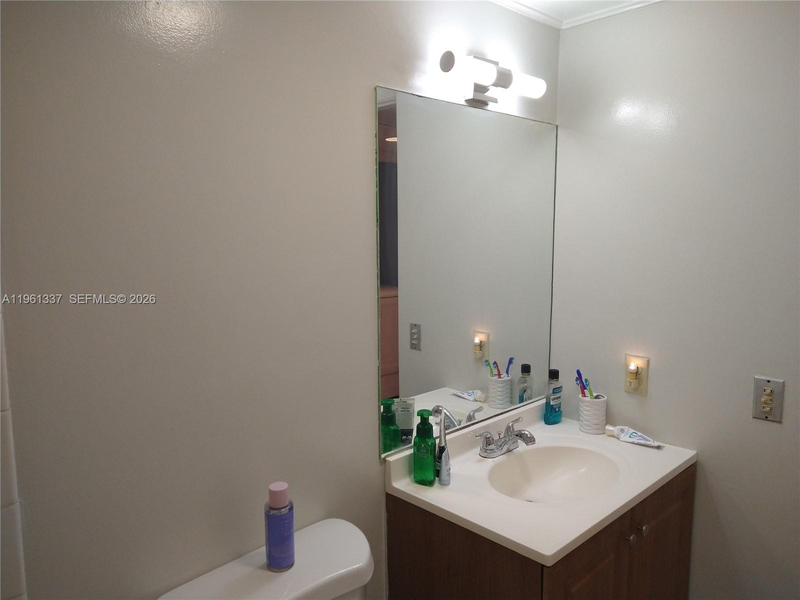 OAK PATHS CONDO - Residential