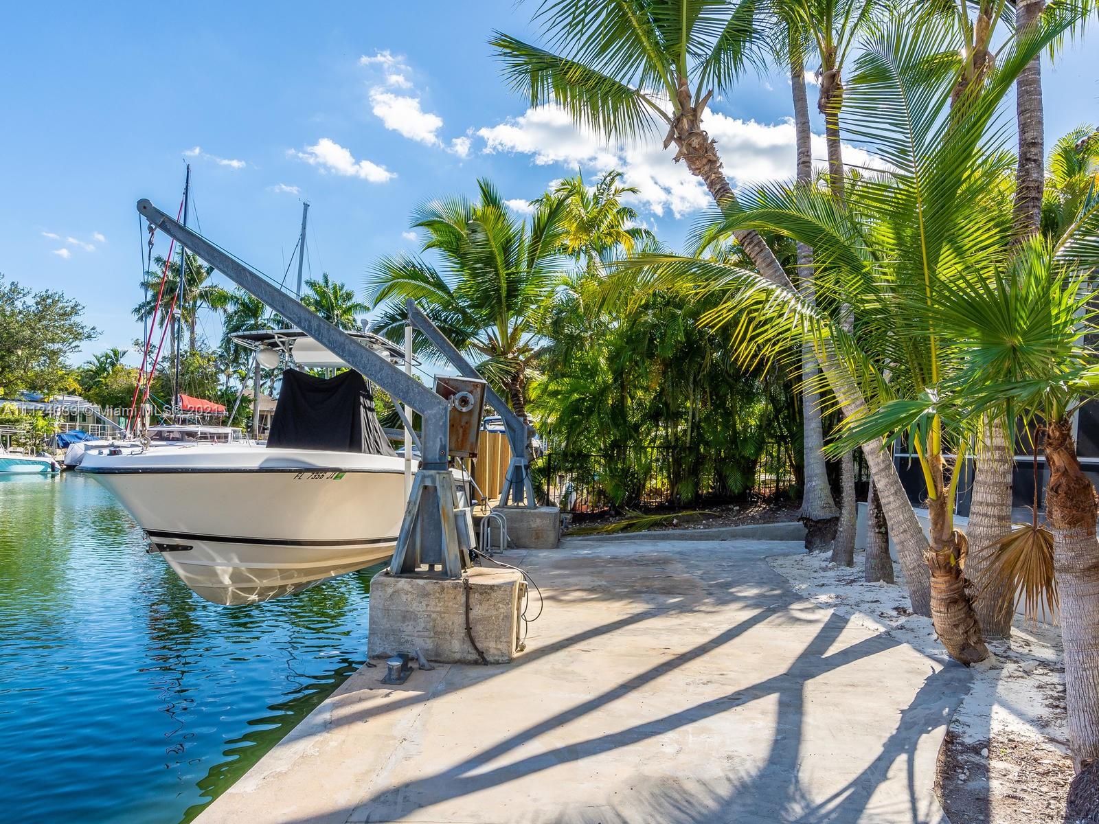 CORAL BAY SEC C - Residential Lease