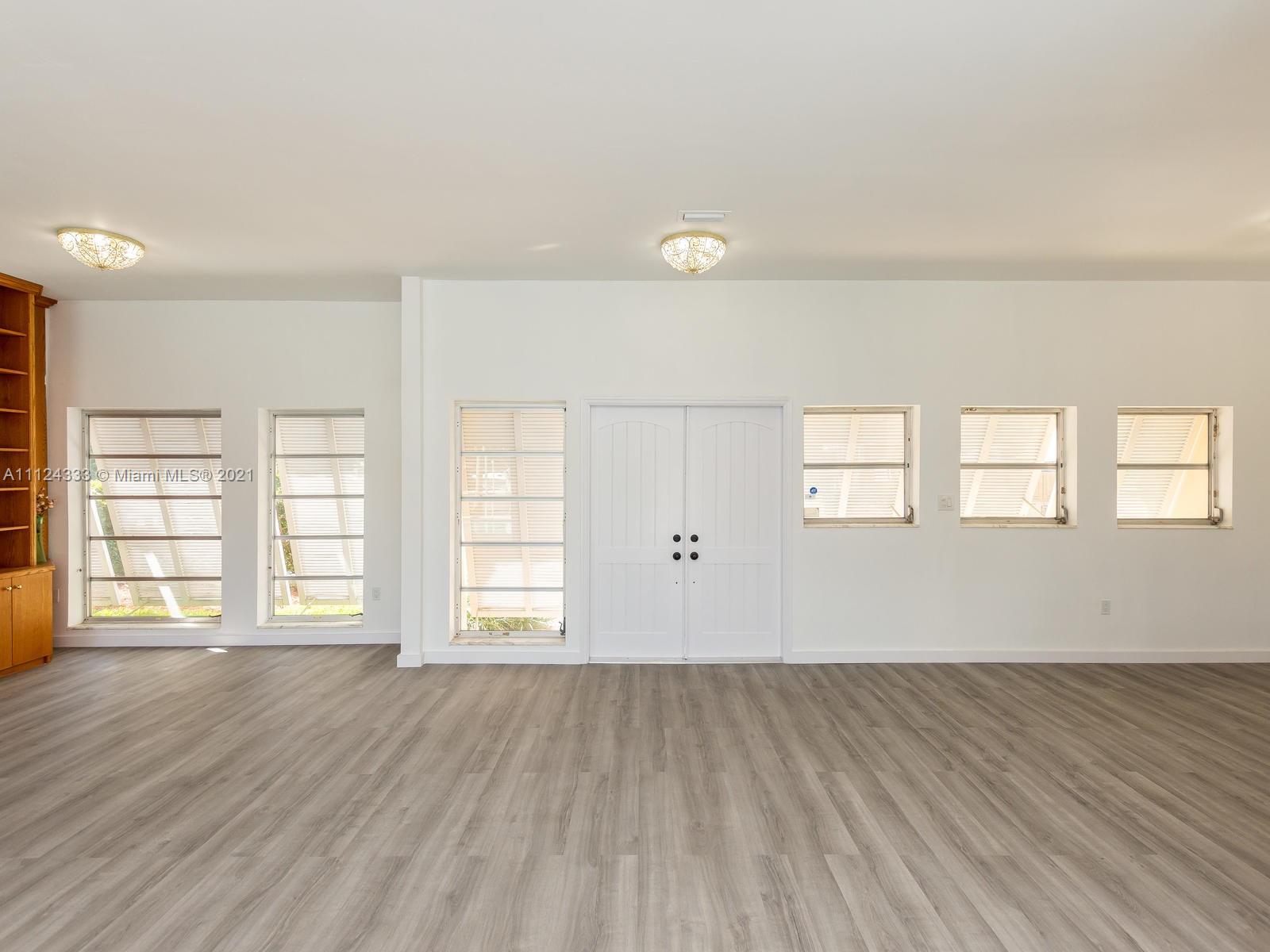 CORAL BAY SEC C - Residential Lease
