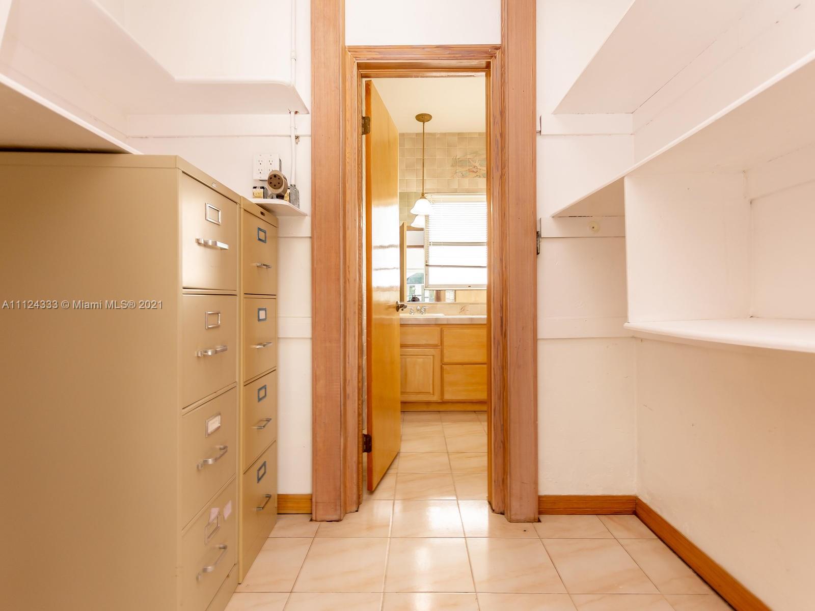 CORAL BAY SEC C - Residential Lease