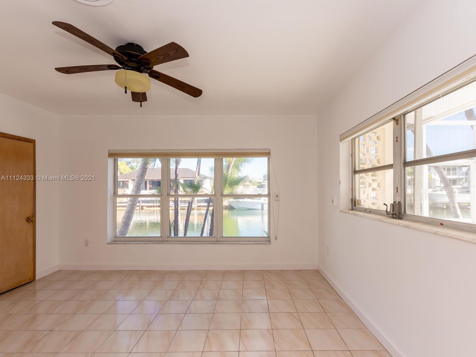 CORAL BAY SEC C - Residential Lease