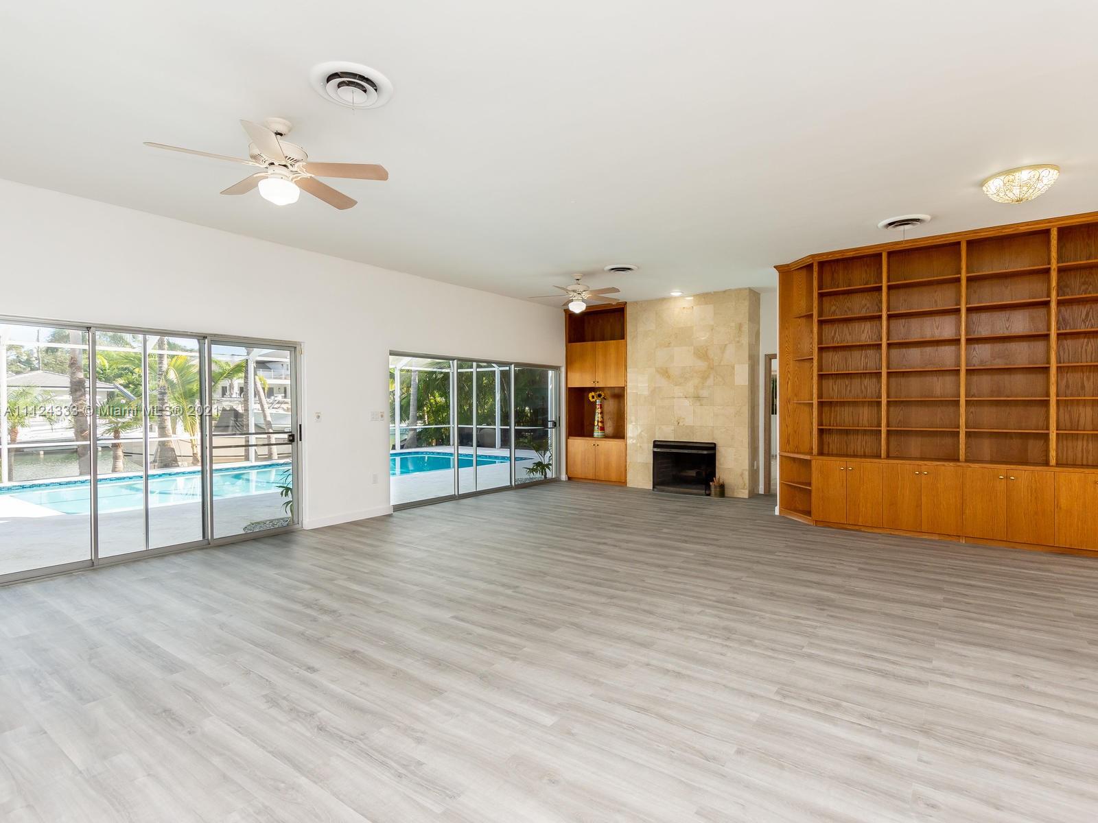 CORAL BAY SEC C - Residential Lease