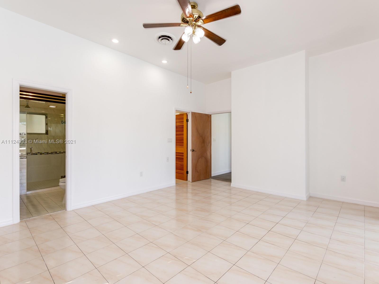 CORAL BAY SEC C - Residential Lease
